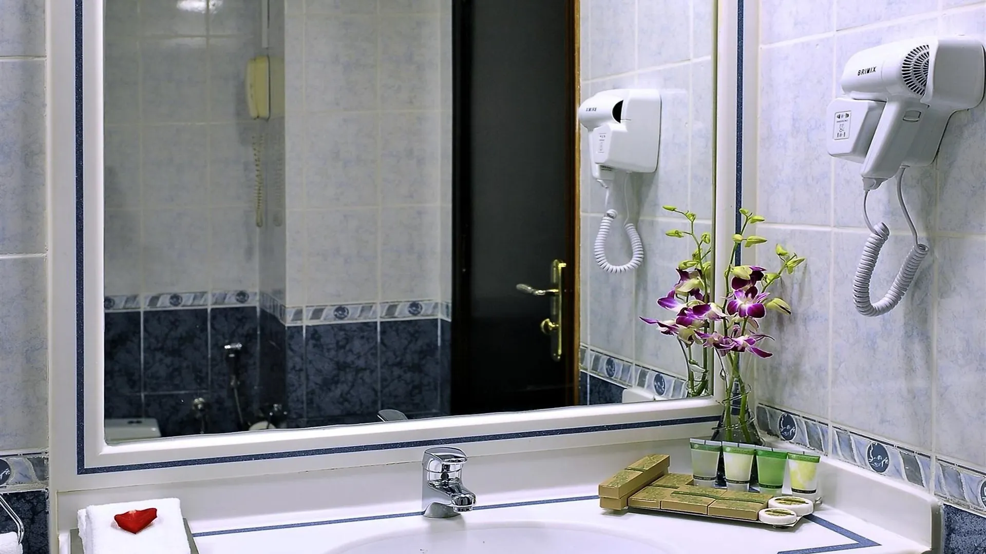 Signature Inn Hotel Deira Dubai 3*,